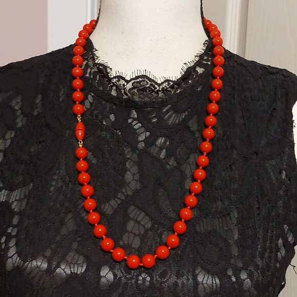 Vintage Jewelry - Vintage Classic Lustrous Red Lucite Bead Necklace with Hidden Twist Barrel Clasp